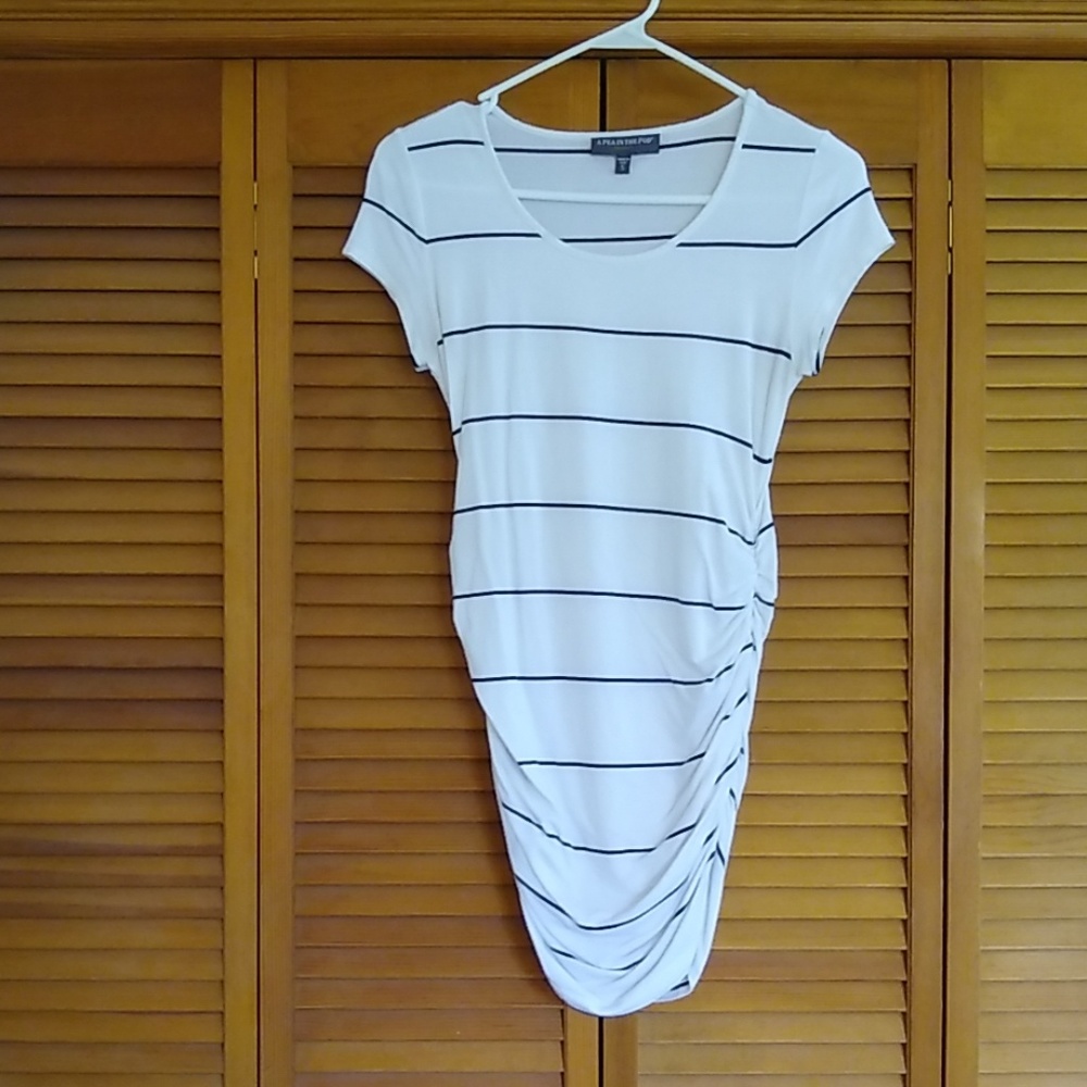 Soft maternity tee